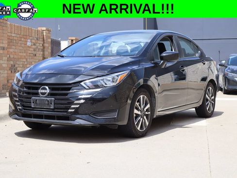 Used 2024 Nissan Versa SV FWD image 1