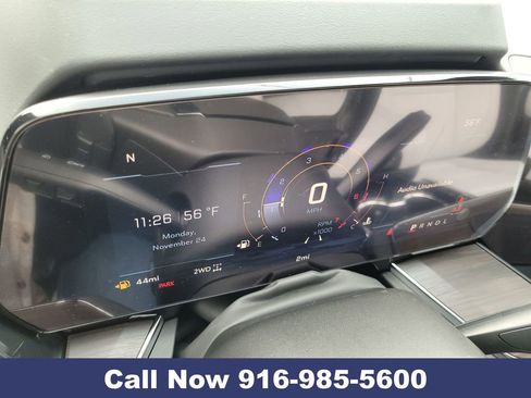 New 2026 Chevrolet Suburban Premier image 16