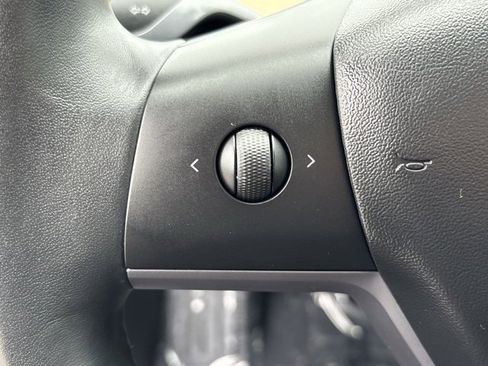 Used 2019 Tesla Model 3 Performance image 24