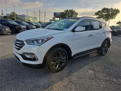 Used 2018 Hyundai Santa Fe Sport image 6