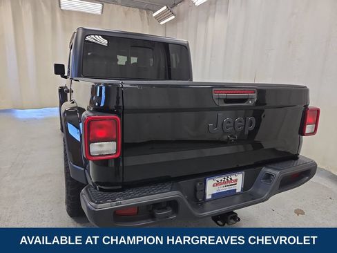 Used 2022 Jeep Gladiator Sport AWD/4WD image 40