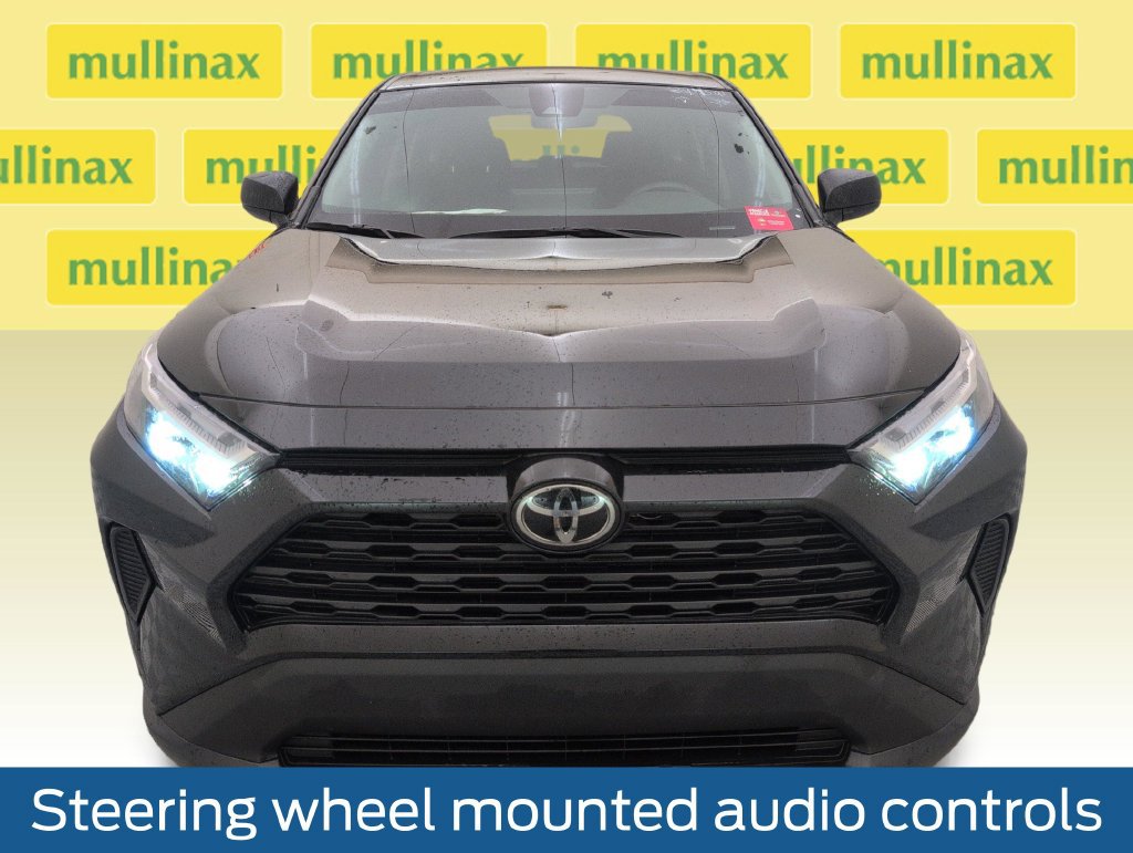 Used 2024 Toyota RAV4 LE FWD image 14