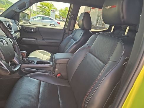 Certified 2022 Toyota Tacoma TRD Pro AWD/4WD image 13