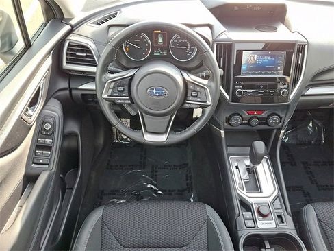 Used 2019 Subaru Forester Premium image 12