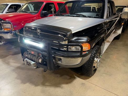 Used 1998 Dodge Ram 3500 Truck 4x4 Quad Cab image 42