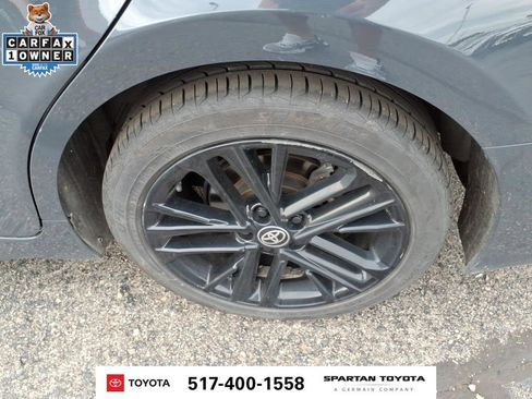 Used 2025 Toyota Camry SE FWD image 10