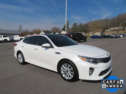 Used 2018 Kia Optima S w/ Panoramic Sunroof Package