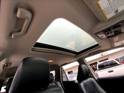 Used 2019 Toyota 4Runner Limited image 13