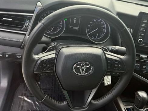 Used 2024 Toyota Camry SE FWD image 17