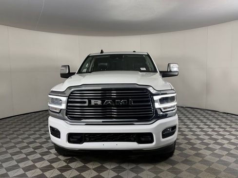 Used 2024 RAM 2500 Laramie w/ Safety Group AWD/4WD image 11