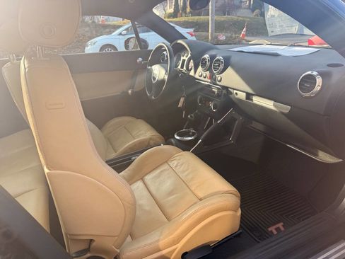 Used 2006 Audi TT 1.8T image 9