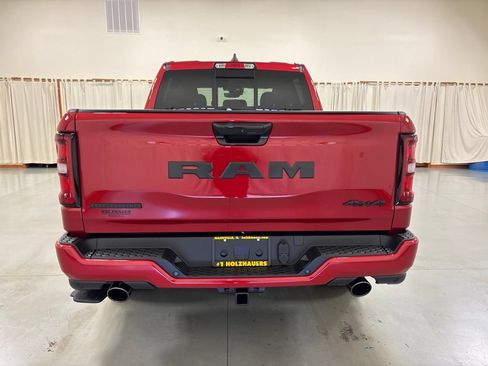 New 2026 RAM 1500 Big Horn AWD/4WD image 7