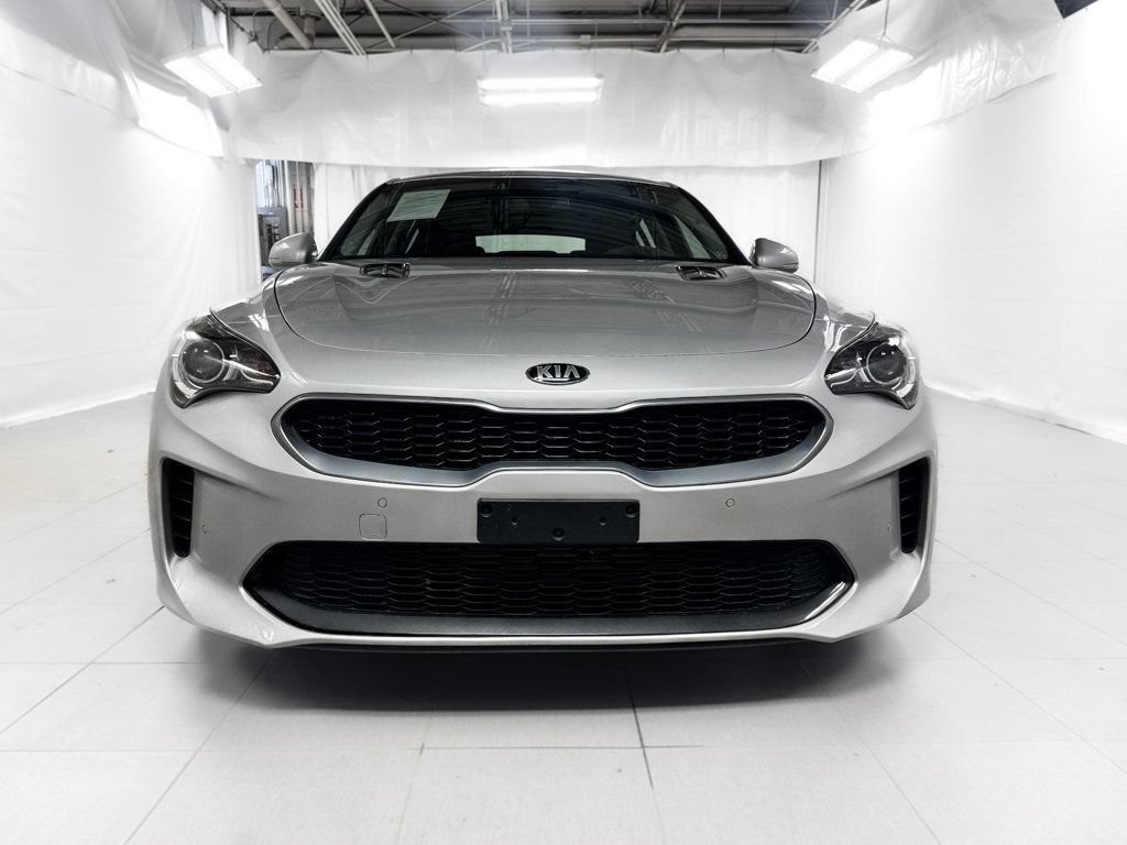 Used 2018 Kia Stinger AWD/4WD image 2