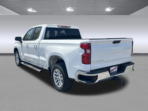 Used 2023 Chevrolet Silverado 1500 LT RWD image 5