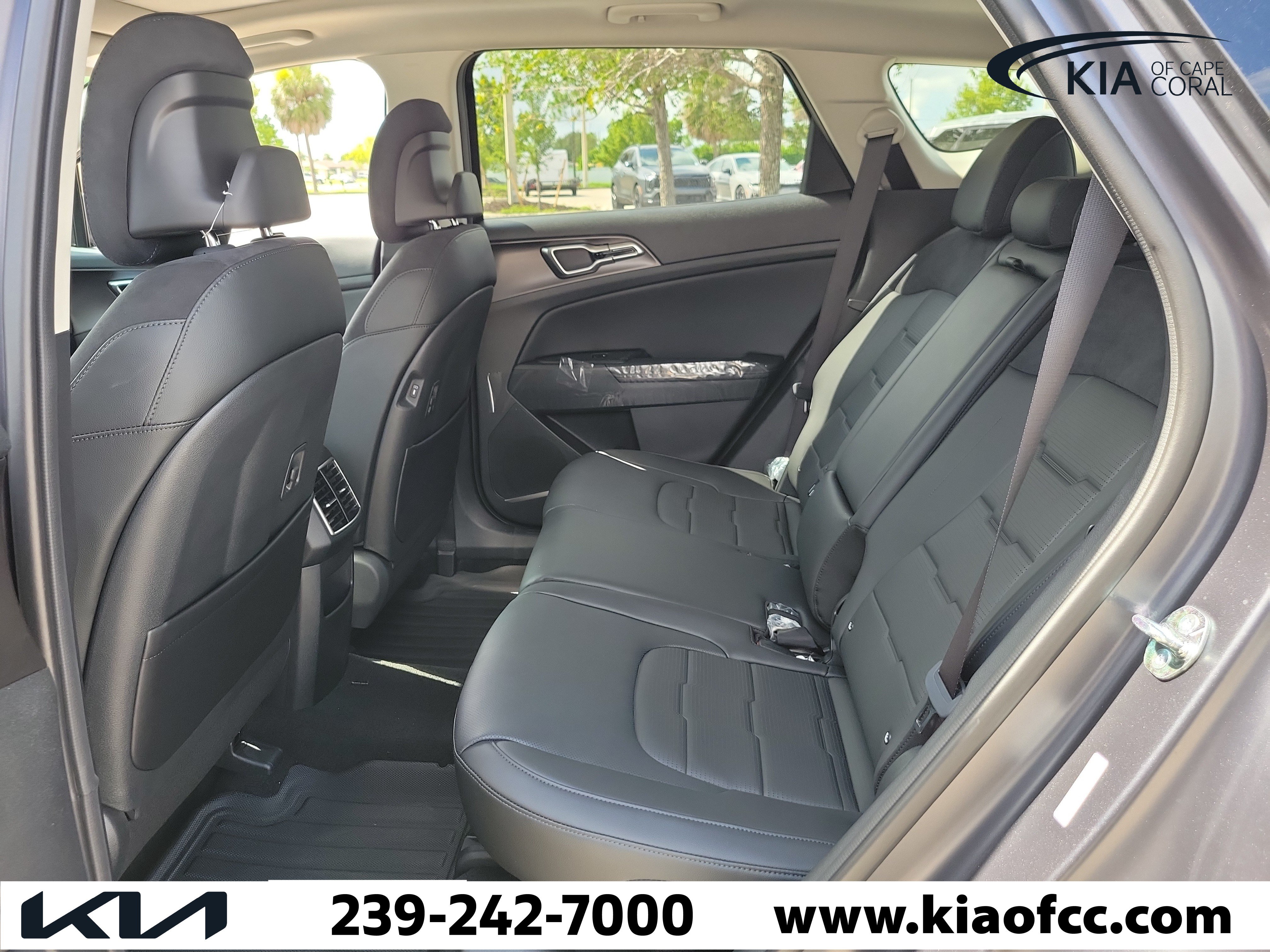 New 2026 Kia Sportage SX FWD image 12