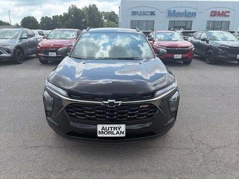 New 2026 Chevrolet Trax RS w/ Driver Confidence Package FWD image 9