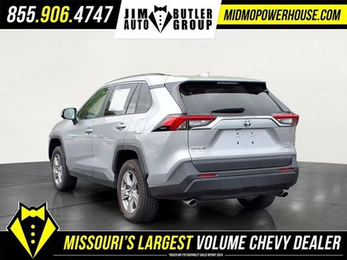 Used 2024 Toyota RAV4 XLE AWD/4WD image 6