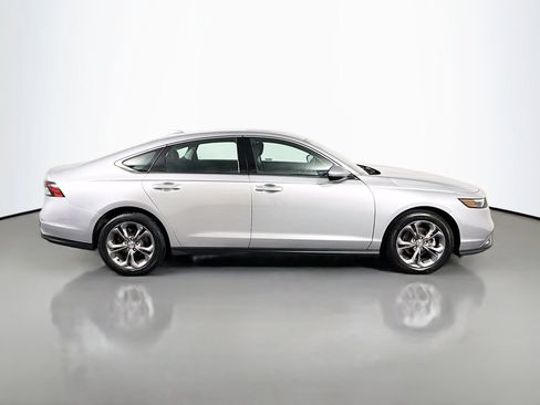 Used 2024 Honda Accord EX image 5