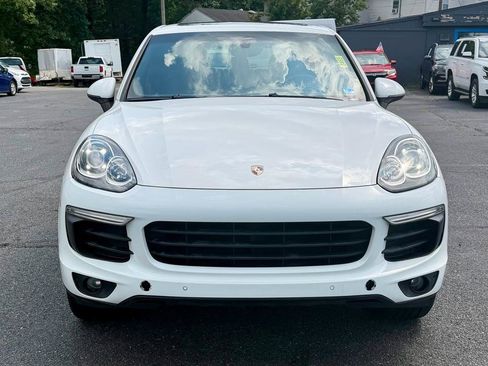 Used 2016 Porsche Cayenne AWD/4WD image 3
