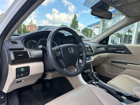 Used 2015 Honda Accord EX-L image 12
