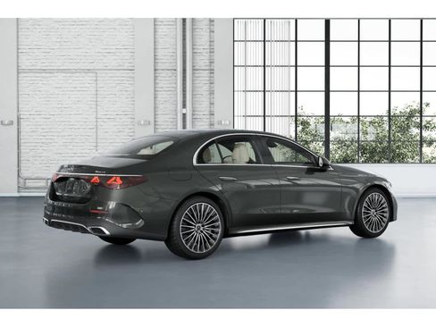 New 2026 Mercedes-Benz E 450 4MATIC Sedan image 19