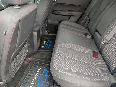 Used 2017 Chevrolet Equinox LT w/ Convenience Package FWD image 12