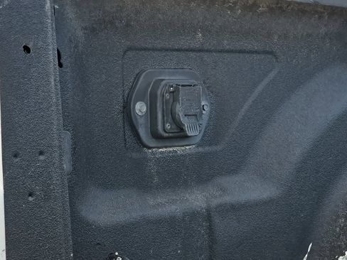 Used 2018 RAM 2500 Tradesman w/ Popular Equipment Group image 16