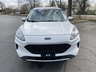 Used 2021 Ford Escape SE video 2