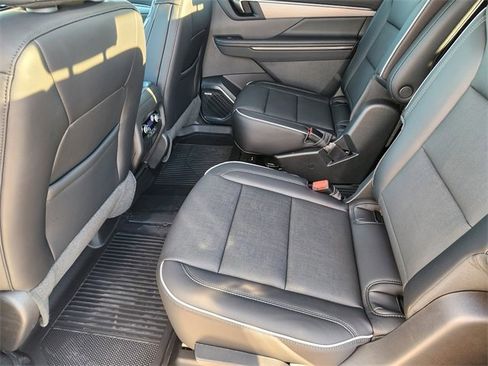 New 2026 Buick Enclave Preferred image 18