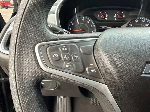 Used 2022 Chevrolet Equinox LS image 15