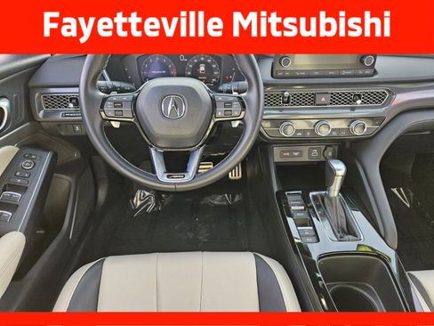 Used 2023 Acura Integra A-Spec image 11