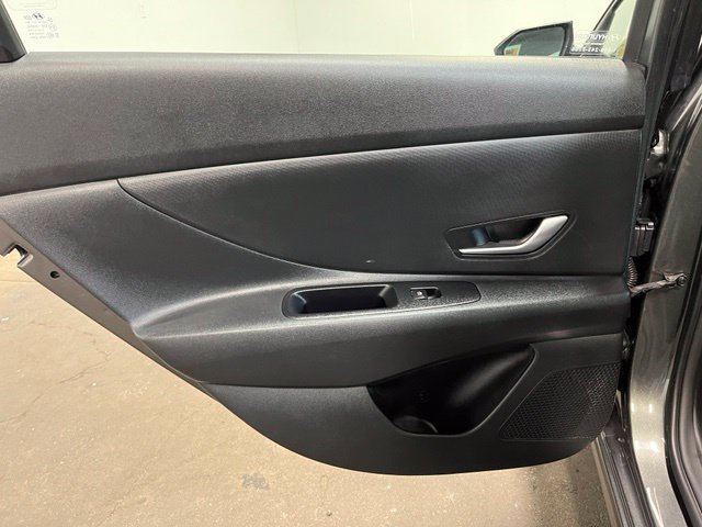 Used 2024 Hyundai Elantra SEL FWD image 16