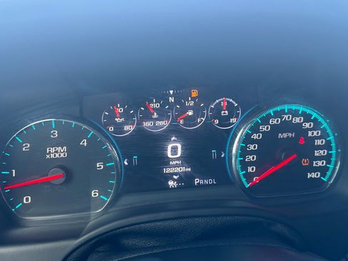 Used 2017 Chevrolet Tahoe Premier image 16