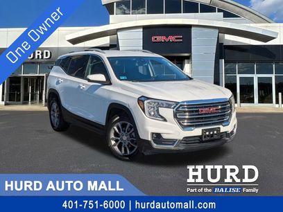 Used 2024 GMC Terrain SLT