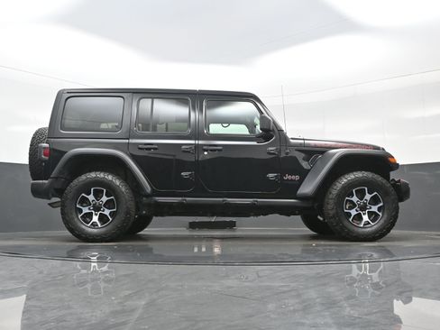 Used 2021 Jeep Wrangler Unlimited Rubicon image 30