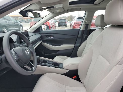 Used 2024 Honda Accord EX image 5