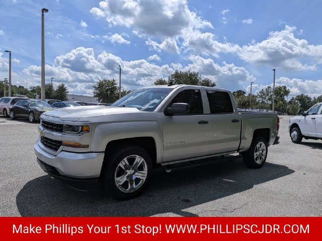 Used 2018 Chevrolet Silverado 1500 Custom w/ Custom Value Package RWD image 7