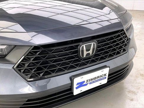 Certified 2025 Honda Accord LX image 30