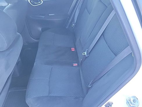 Used 2015 Nissan Sentra SR FWD image 33