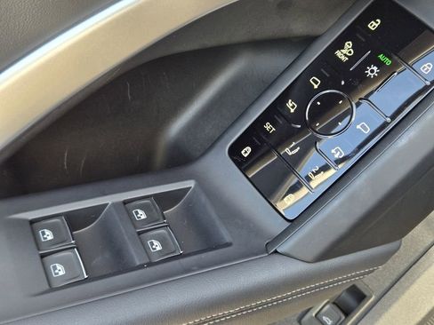 Certified 2025 Audi Q5 Premium Plus w/ Premium Plus image 27