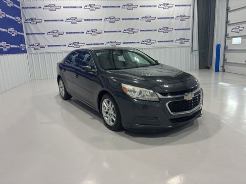Used 2014 Chevrolet Malibu LT w/ Power Convenience Package image 8
