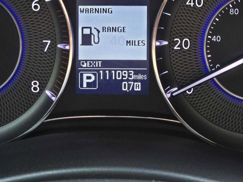 Used 2015 INFINITI QX80 4WD w/ Limited Package image 29