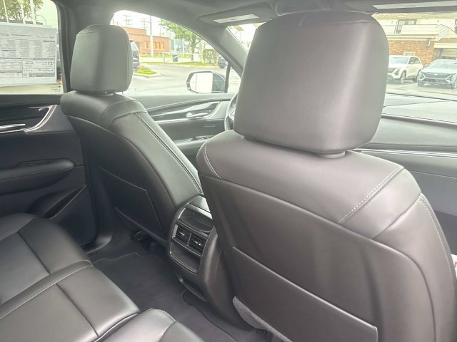 Certified 2023 Cadillac XT5 Premium Luxury AWD/4WD image 56