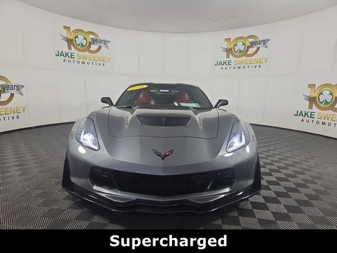 Certified 2016 Chevrolet Corvette Z06 w/ 3LZ Preferred Equipment Group RWD image 2