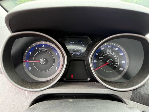 Used 2015 Hyundai Elantra Sport w/ Option Group 04 FWD image 23