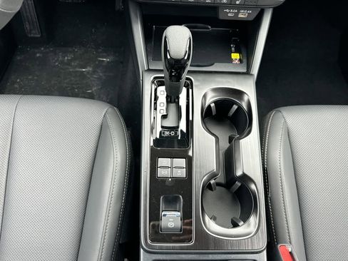 New 2026 Subaru Outback Limited AWD/4WD image 33