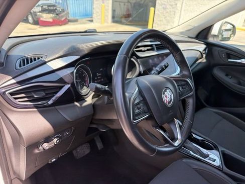 Used 2020 Buick Encore GX Preferred w/ Cold Weather Comfort Package AWD/4WD image 16