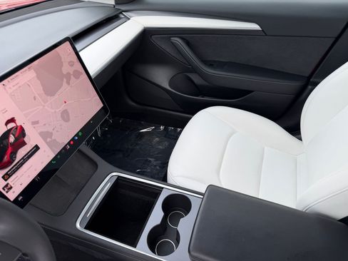 Used 2023 Tesla Model 3 Standard Range RWD image 16
