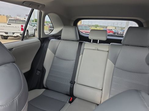 Used 2024 Toyota RAV4 Limited image 7