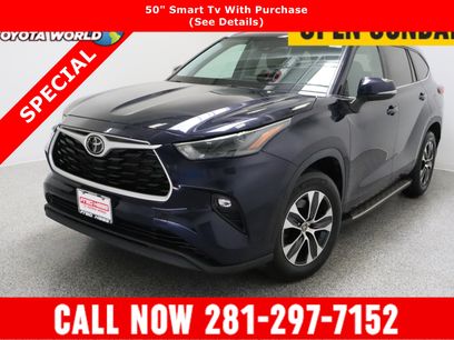 Used 2023 Toyota Highlander XLE